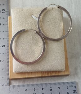 Ancienne paire de boucles d'oreilles, créoles, en argent massif