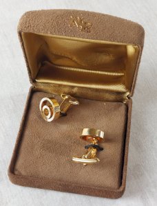 Vintage pair of cufflinks, gold plated, Nina Ricci