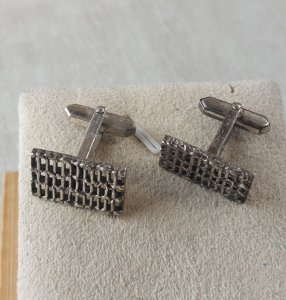 Old pair of cufflinks, made of 835 silver, Mecan
