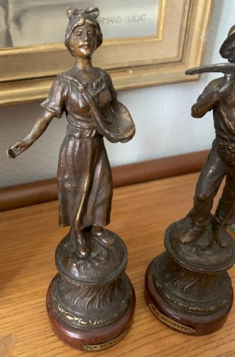 Ancienne paire de statuettes en régule allégorie semeuse et récolte 1900's