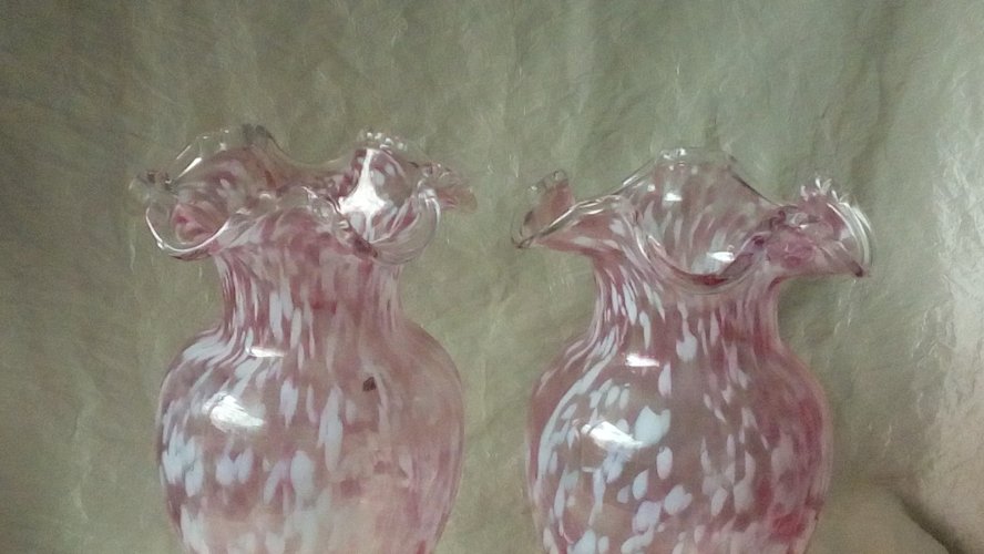 ANCIENNE PAIRE DE VASE EN VERRE CLICHY A COLORETTE**