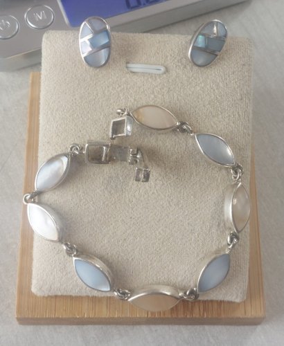 Ancienne parure, bracelet + boucles doreilles, nacrées, en argent massif