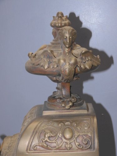 -ANCIENNE PENDULE BRONZE POIGNEES TETES de LION PIEDS GRIFFES MOUVEMENT JAPY  D