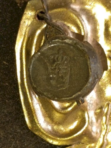 ancienne petit masque en bronze ou laiton funeraire du roi agamemmon en bon etat