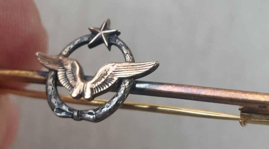 Ancienne petite broche, brevet de pilote de l'armée de l'air, en argent ^