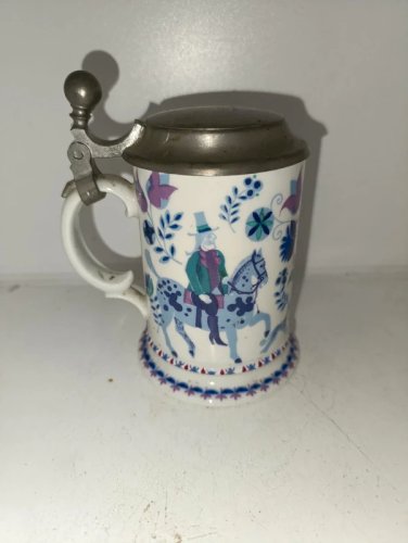 ancienne petite chope à biere dorigine alsace ou allemand en bon etat