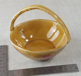 Old small basket, fruit decoration, in Sarreguemines majolica.