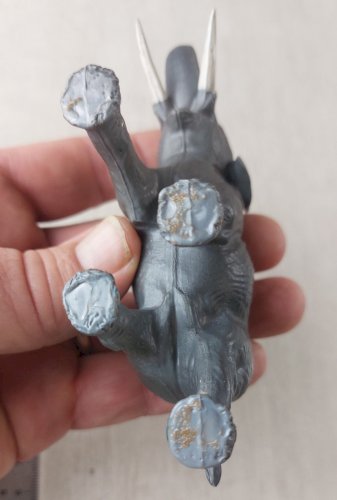 Ancienne petite figurine, éléphant, en plastique