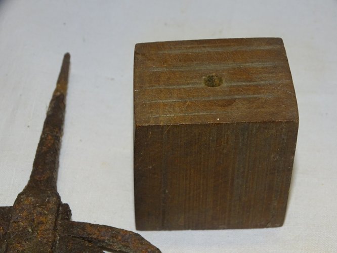 -  ANCIENNE PETITE FOUENE FOËNE  FER FORGE HAUTE EPOQUE OUTIL PECHE A PIED    D