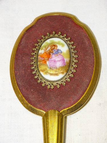 -ANCIENNE PETITE GLACE MIROIR FACE A MAIN CAMEE PORCELAINE LIMOGES AU DOS  D
