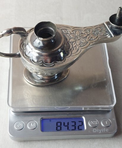 Ancienne petite lampe à huile miniature / Aladin, en argent ^