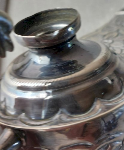 Ancienne petite lampe à huile miniature / Aladin, en argent ^