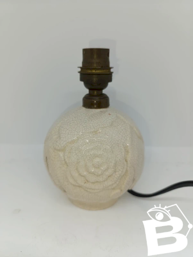 ancienne petite lampe boule art deco decor fleur en bon etat