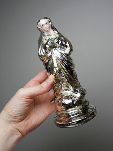 Ancienne petite vierge en verre églomisée polychrome XIXe