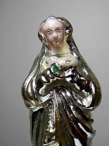 Ancienne petite vierge en verre églomisée polychrome XIXe