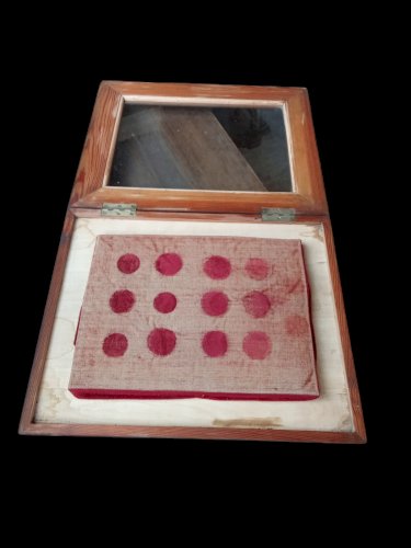 Ancienne Petite Vitrine en Bois de Présentation à Poser accrocher