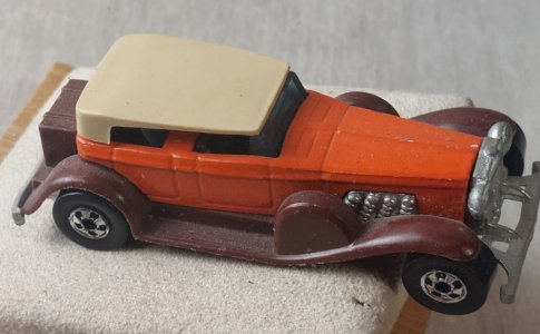 Vintage small car, 31 Doozie, Hot Wheels Mattel 1976