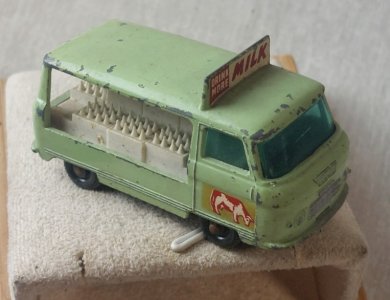 Old small car, Commer Bottle Float 21, Lesney