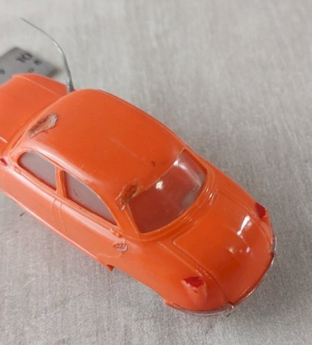 Ancienne petite voiture en plastique, Dyna Panhard Création Clé, 1/48