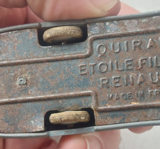 Ancienne petite voiture, Etoile filante, Renault, Quiralu