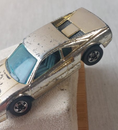 Ancienne petite voiture, Ferrari 308 GTB Racebait or / gold, Hot Wheels Mattel ^