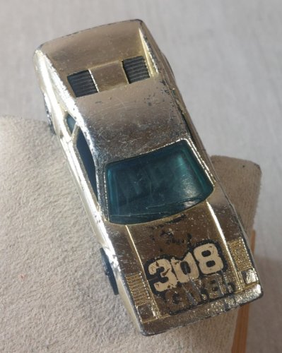 Ancienne petite voiture, Ferrari 308 GTB Racebait or / gold, Hot Wheels Mattel ^