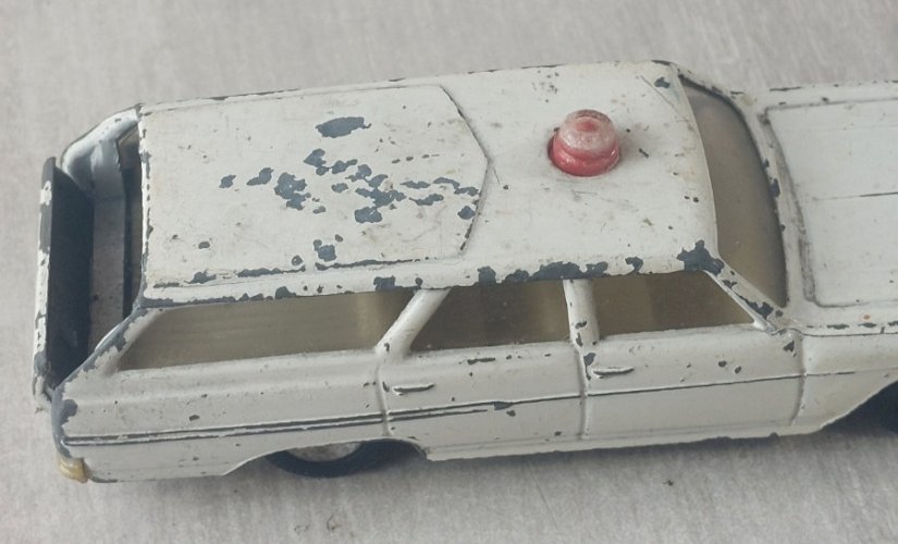 Ancienne petite voiture, Gambar Koor, Chevelle ambulance, Sabra