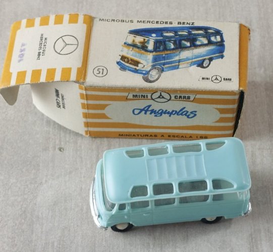Ancienne petite voiture, Minicars Microbus Mercedes Benz, Anguplas