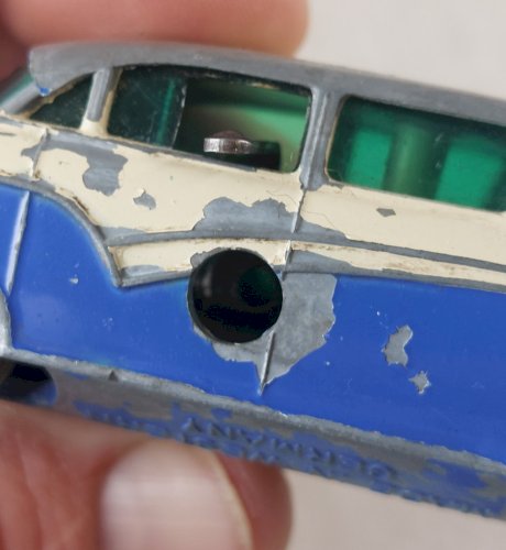 Ancienne petite voiture, Schuco Micro Racer, Ford 1045, 1/43 ^