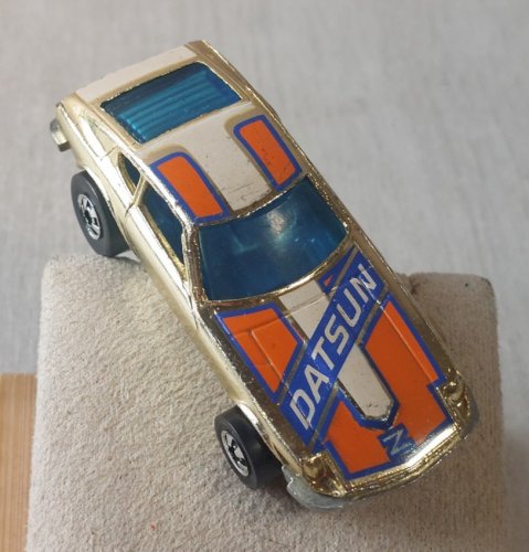 Ancienne petite voiture, Z Whiz or / gold, Hot Wheels Mattel 1976 ^