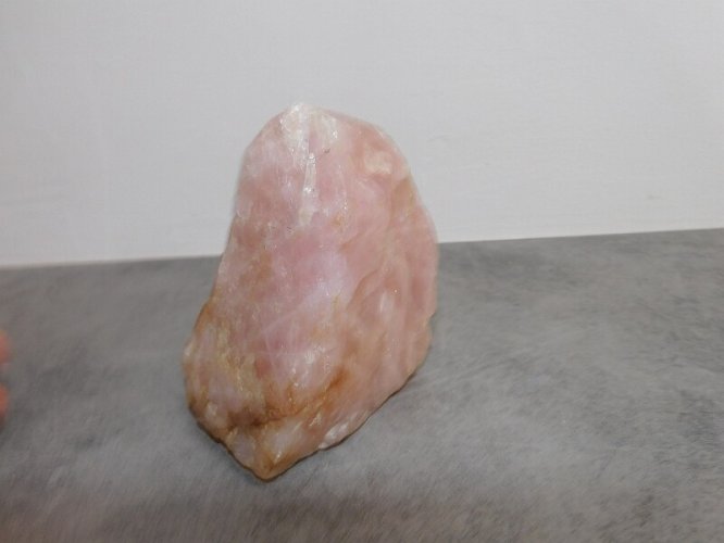 ANCIENNE PIERRE DE COLLECTION QUARTZ ROSE