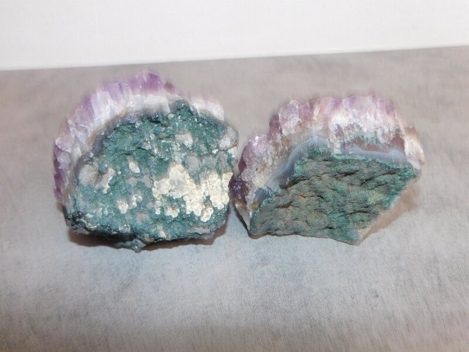 ANCIENNE PIERRES DE COLLECTION CRISTAL MAUVE AMETHYSTE