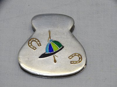 - ANCIENT 925 SILVER BANKNOTE CLIP stamped. Beetle JOCKEY Cap enameled D