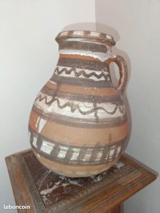 ancient pottery from North Africa made and painted by hand in good condition