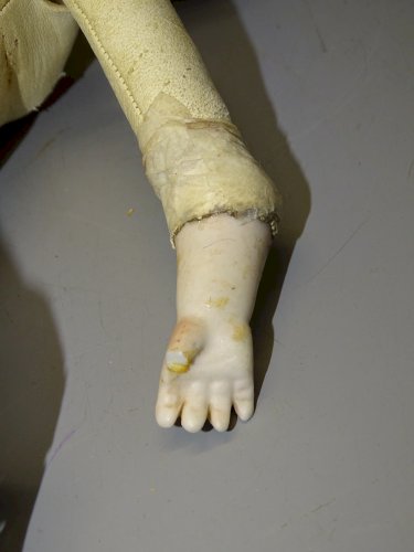 -ANCIENNE POUPEE DEP FIN XIXe Datée 1894 CORPS en CUIR Rembouré Sciure GRENIER D