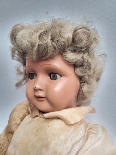 ANCIENNE POUPEE EN COMPOSITE