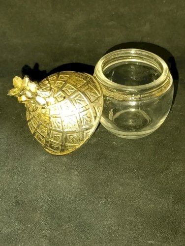 ancienne saliere en metal argente en forme dananas en bon etat