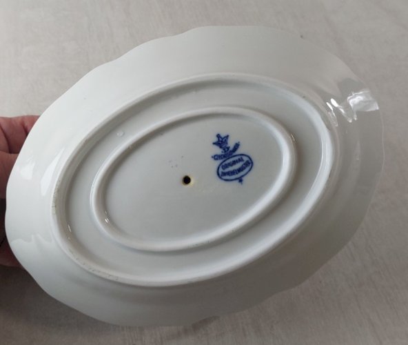 Ancienne saucière, décor Blue Onion / en porcelaine de Tchécoslovaquie / Czech