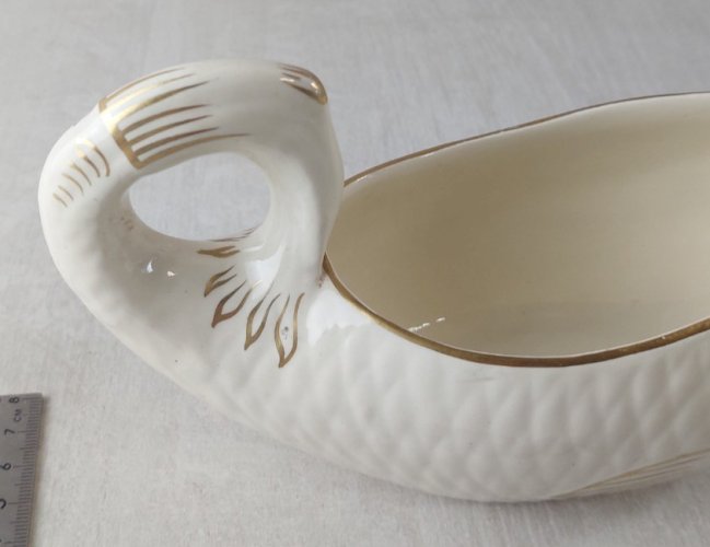 Ancienne saucière décor poisson, en céramique de Sarreguemines