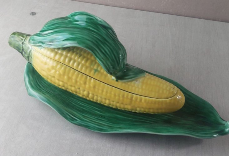 Ancienne saucière forme épis de mais en céramique / Majolique de Sarreguemines