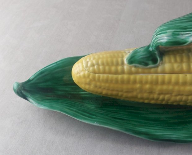 Ancienne saucière forme épis de mais en céramique / Majolique de Sarreguemines