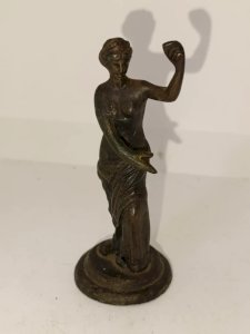 ancient miniature bronze sculpture of Venus in good condition