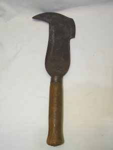 OLD SERPENTINE SAW CREUSET MARK SAUT DU TARN GUARANTEED OLD TOOL D