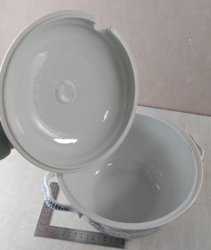 Ancienne soupière, décor Blue Onion / porcelaine Tchécoslovaquie / Czech