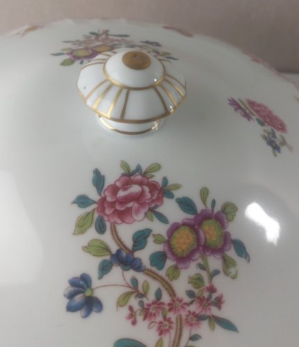 Ancienne soupière, en porcelaine Bernardaud, Compagnie des Indes, Limoges