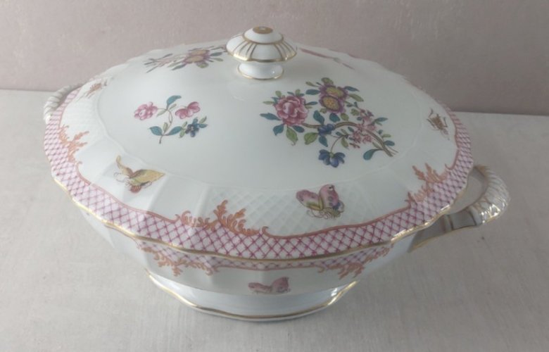 Ancienne soupière, en porcelaine Bernardaud, Compagnie des Indes, Limoges