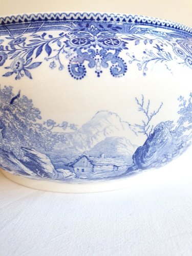 Ancienne soupière Villeroy & Boch modèle Burgenland