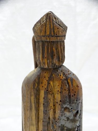-  ANCIENNE STATUE SAINT LUBIN en BOIS SCULPTE Signé à déchiffrer COLLECTION   D