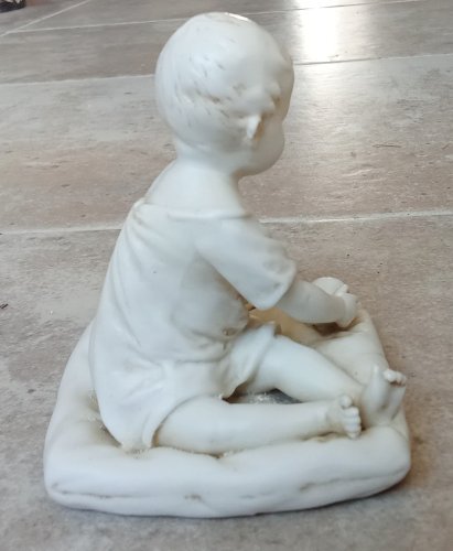 Ancienne Statue Statuette Enfant Porcelaine Biscuit  Hummel Goebel West Germany