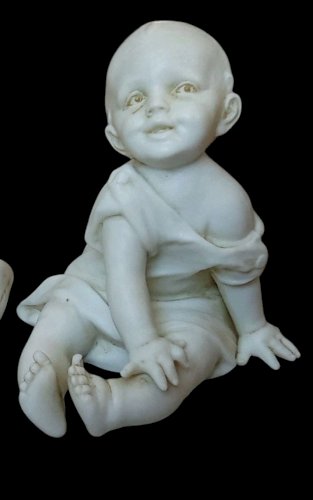Ancienne Statue Statuette Enfant Porcelaine Biscuit  Hummel Goebel West Germany
